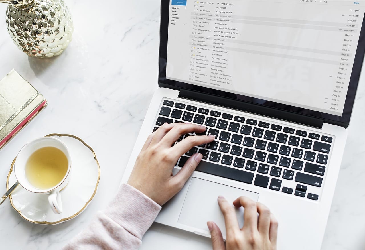 lead follow up email - featured image