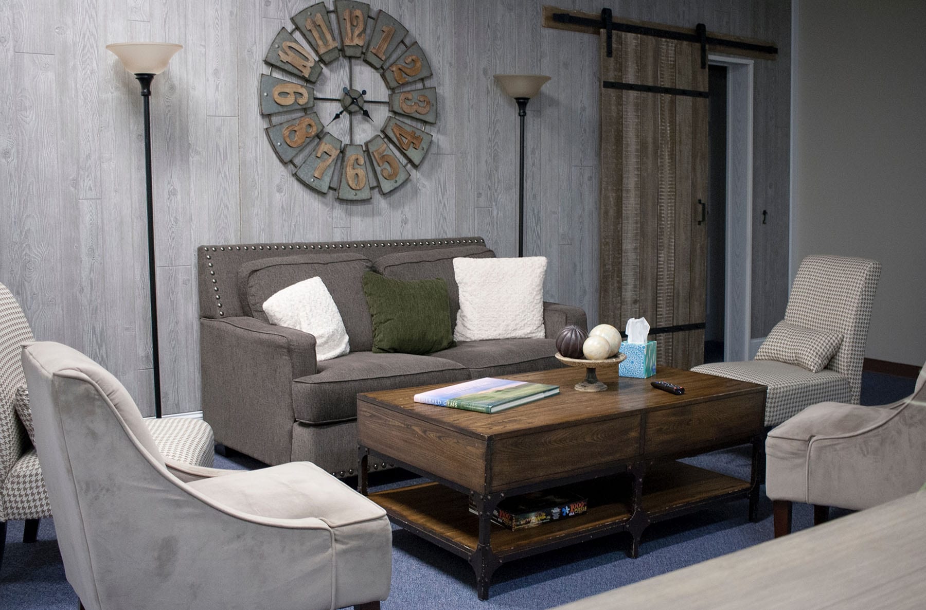Living room furniture set